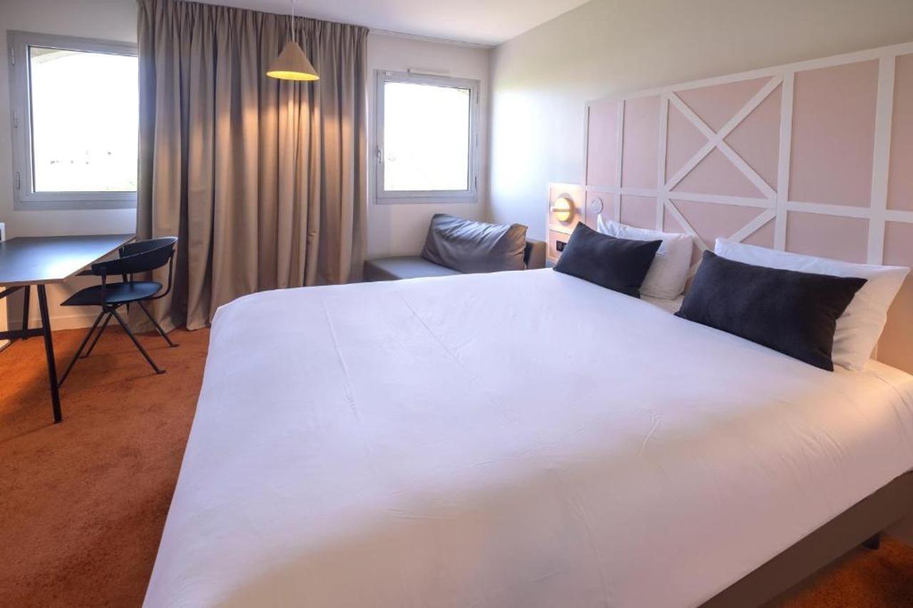 Mercure Rouen Centre Champ De Mars Exterior foto